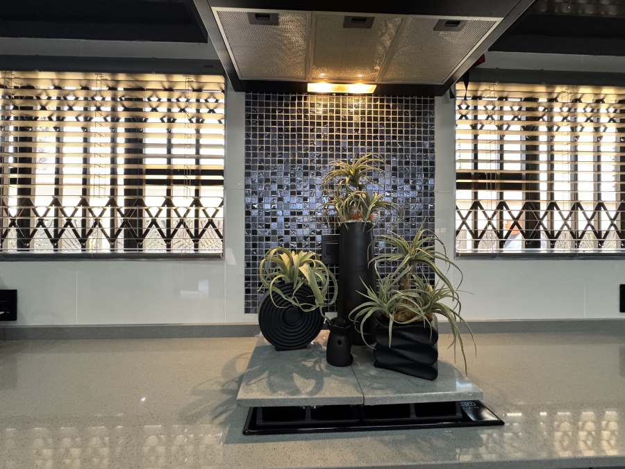 4 Bedroom Property for Sale in Wilkoppies North West